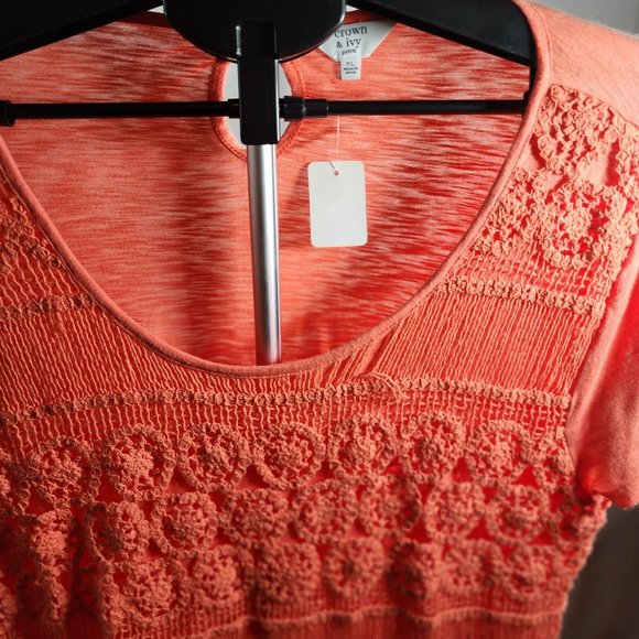 Crown & Ivy PL Orange Crochet 100% Cotton Tunic With Scoop Neck and Eye Opening - Picture 2 of 15